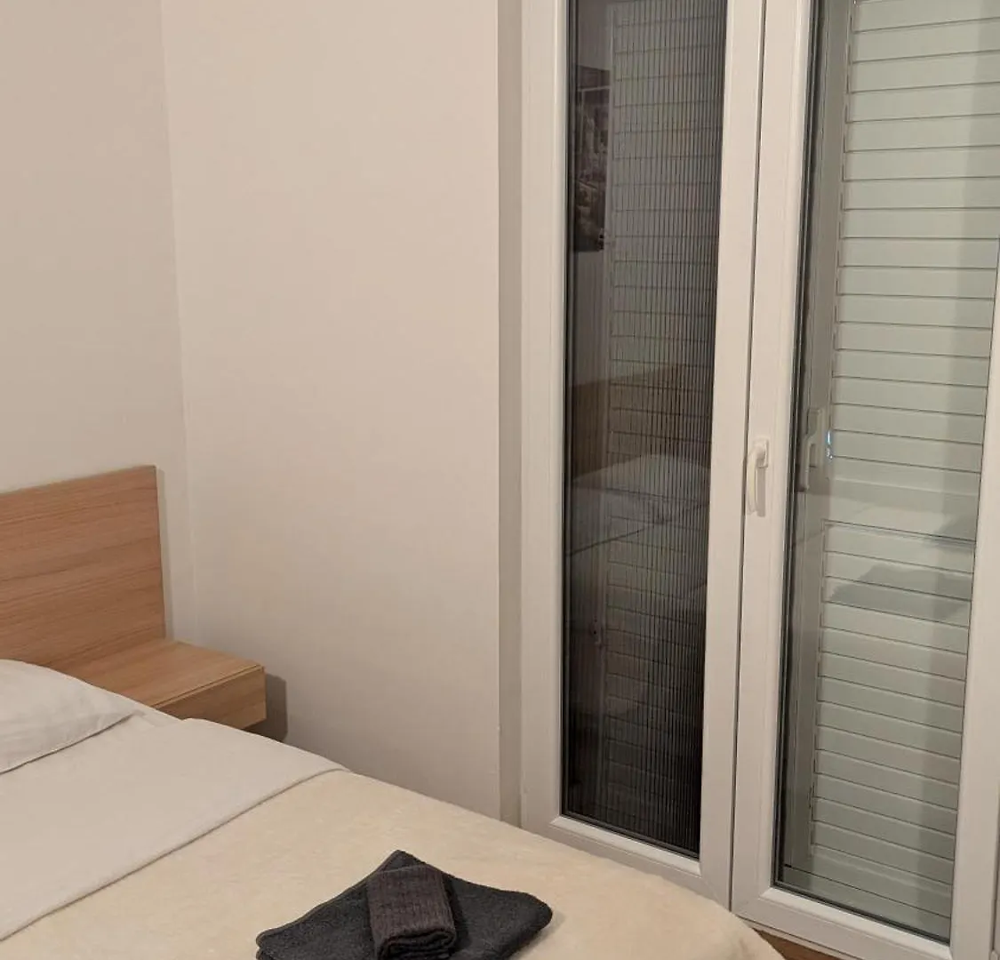 Apartman Riba Biograd Na Moru Apartment